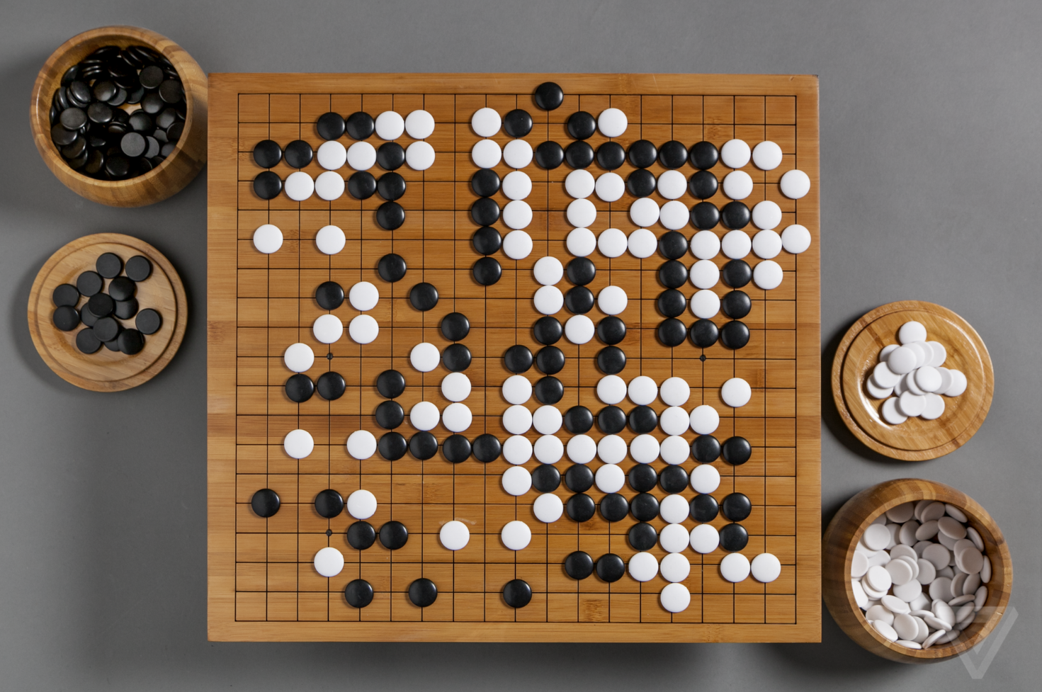 https://www.theverge.com/2016/3/11/11202542/how-to-play-go-game-google-deepmind-alphago-ai